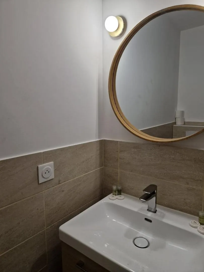 Apartment Convivial Et Coquet Au Coeur De Cannes France